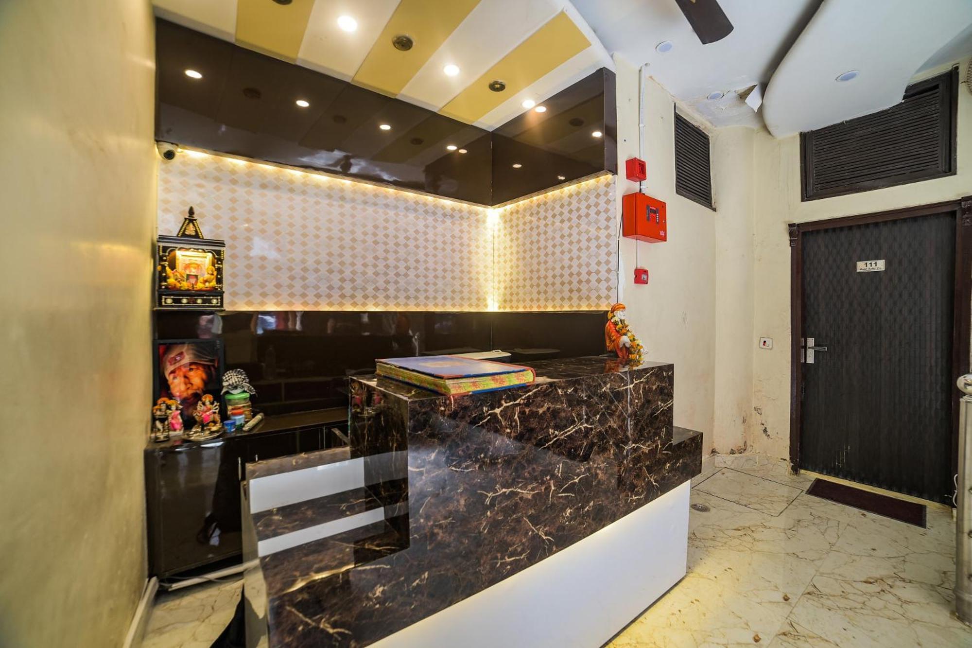 Oyo Flagship Rohit Dx Near Jama Masjid Hotel New Delhi Exterior photo